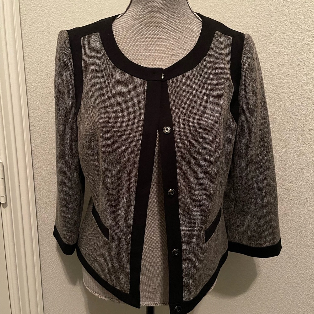 Vintage The Limited Faux Tweed Blazer Sz M Snap Front Collarless Gray Black NWT